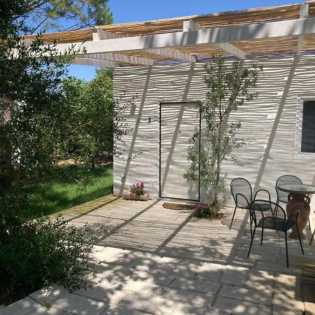 Agriturismo Tenuta La Monaca Aradeo Zewnętrze zdjęcie